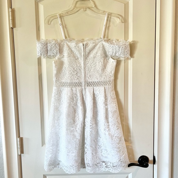 NWT Francescas Lace Off The Shoulder Fit And Flare White Dress Lined medium - Picture 9 of 13